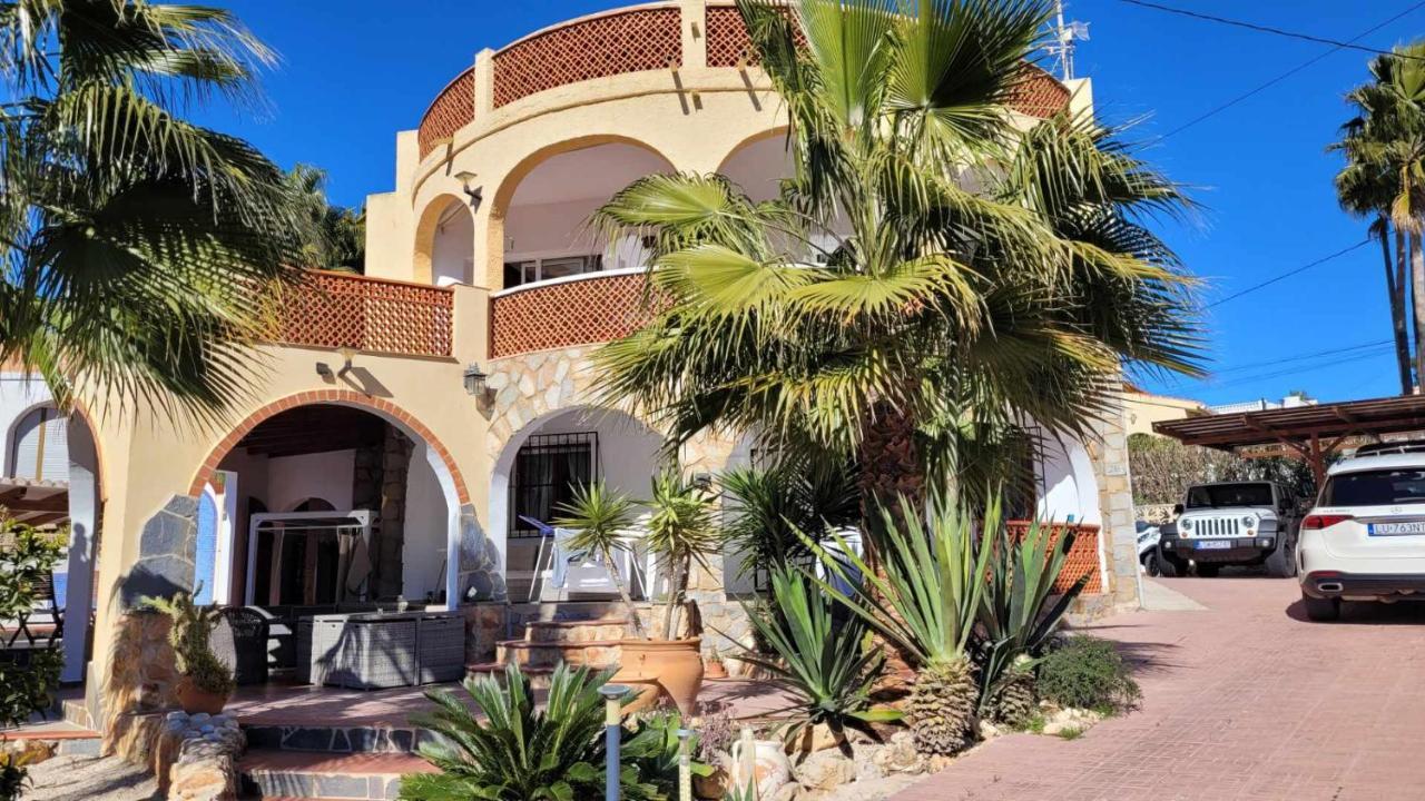 Villa Vid-Bil Калпе Екстериор снимка