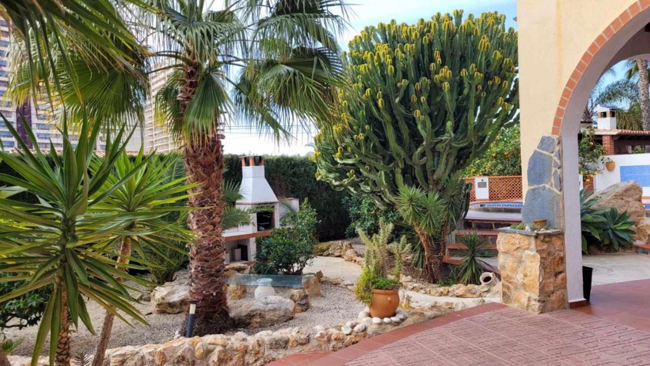 Villa Vid-Bil Калпе Екстериор снимка