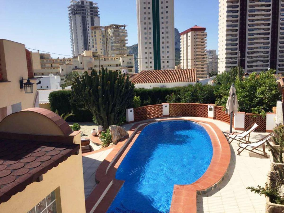 Villa Vid-Bil Калпе Екстериор снимка